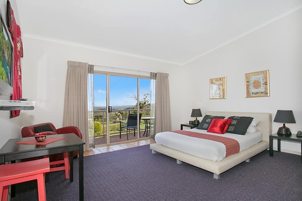Eagle Heights Mountain Resort Room photo